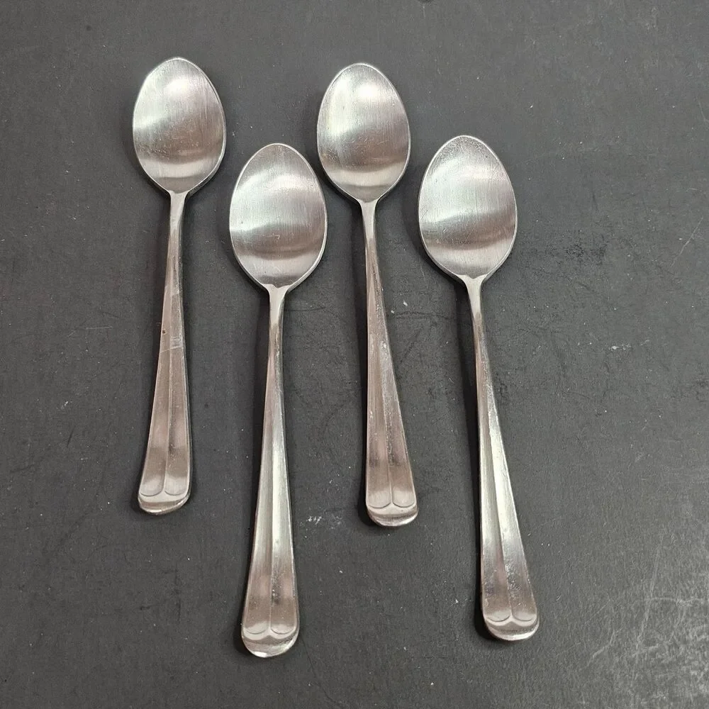 Supreme Cutlery Towle Liberty Bell Stainless Teaspoons Set of 4 6 1/4